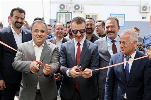 Dulkadiroğlu Kapıçam Halk Eğitimi Merkezi Yıl Sonu Sergi Açılışı