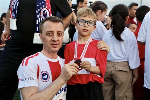 Aziz Şehitlerimiz ve Kahraman Gazilerimizin Kıymetli Evlatlarıyla Futbol Maçı